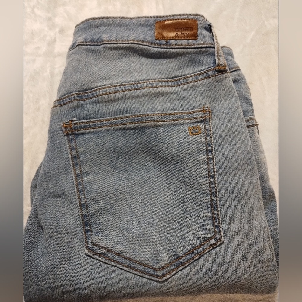 Crown & Ivy Classic Blue Denim Jeans Distressed